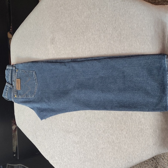 WRANGLER- MENS PREMIUM PERFORMANCE COWBOY CUT 47 REGULAR FIT 33X30 JEANS 👖👖👖 - Picture 3 of 14